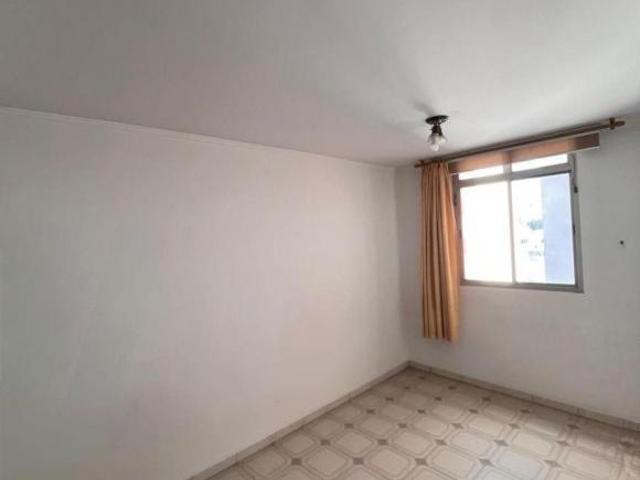 Apartamento à Venda no Centro de Guarulhos com 2 Dormitórios, 2 Banheiros e Vaga Coberta