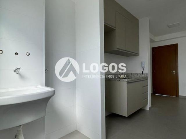 Apartamento à venda no centro de Passos