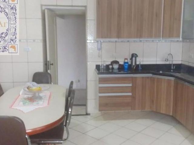Apartamento à venda no Centro de São Vicente SP: 3 quartos, 1 sala, 2 banheiros, 1 vaga de garagem e