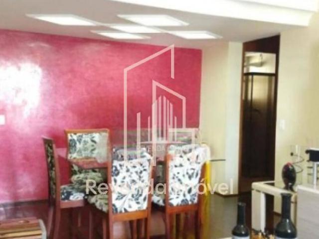 Apartamento a venda no Centro de Santo André com 03 dormitórios sendo 01 suíte e