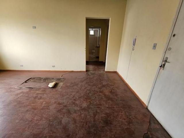 Apartamento à venda no Centro de Sorocaba SP: 2 quartos, 2 salas, 2 banheiros, 88m² de área!