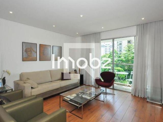 Apartamento à venda no Condomínio Charles S Chaplin Rua Charles Spencer Chaplin, 137 São Paulo