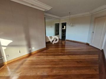 Apartamento à venda no Condomínio Classic Alphaville
