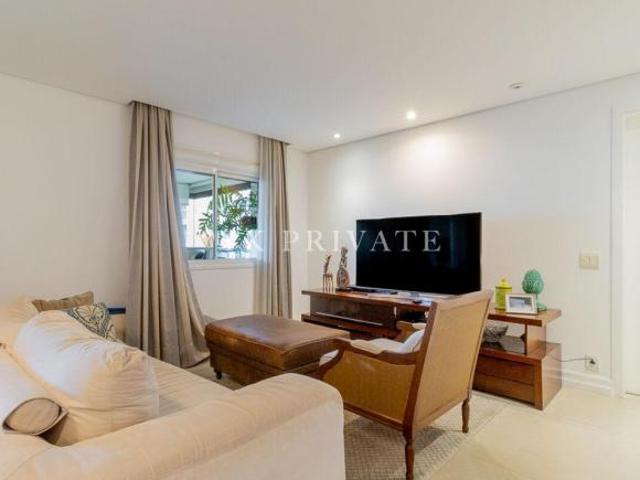 Apartamento à Venda no Condomínio Inovarte Club Barra Funda/ Rua José Gomes Falcão/ 160m²/ 3 quartos