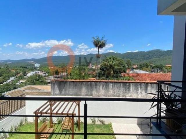 Apartamento à venda no Condomínio Oren | 2 dormitórios e móveis planejados