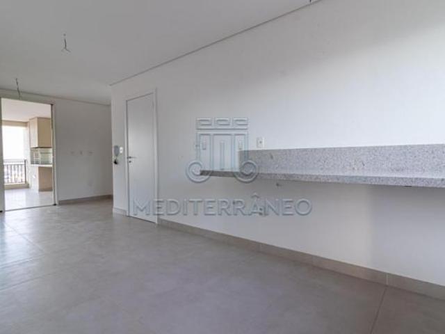 APARTAMENTO À VENDA NO CONDOMÍNIO LINDENBERG, NO BAIRRO ANHANGABAÚ, NA CIDADE DE JUNDIAÍ/SP