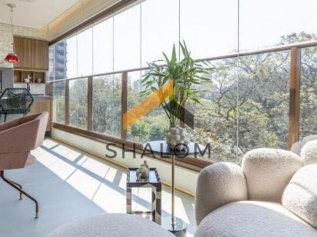 Apartamento à venda no condomínio Stella Campo Belo