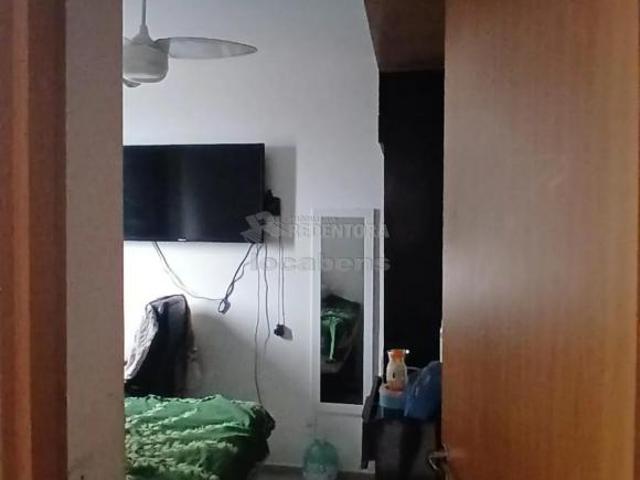 Apartamento a venda no condomínio Rio das Vertentes com 02 quartos
