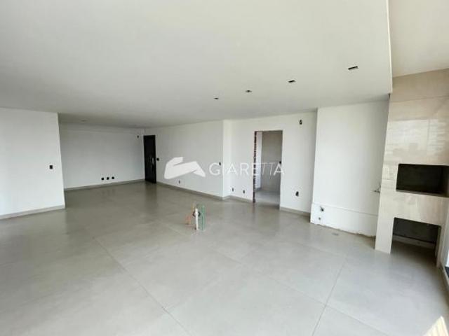 Apartamento à venda no ED. LIVING no CENTRO, TOLEDO PR