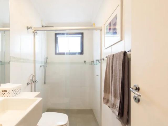 Apartamento à venda no Edifício Málaga, em Mirandópolis, em São Paulo SP