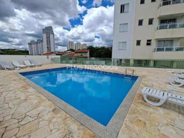 Apartamento à Venda no Edifício Nena Alcolea: 2 Dormitórios, Sendo 1 Suíte, 65m² de Área Útil, Ideal