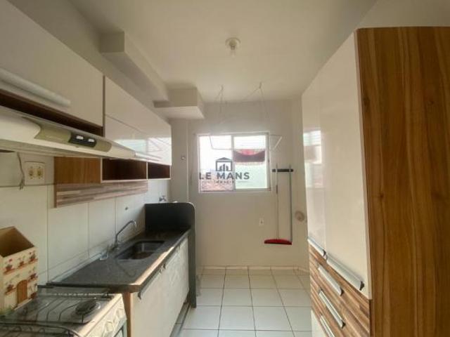 Apartamento à venda no Edifício Parque Premiatto, bairro Dois Córregos em Piracicaba/SP