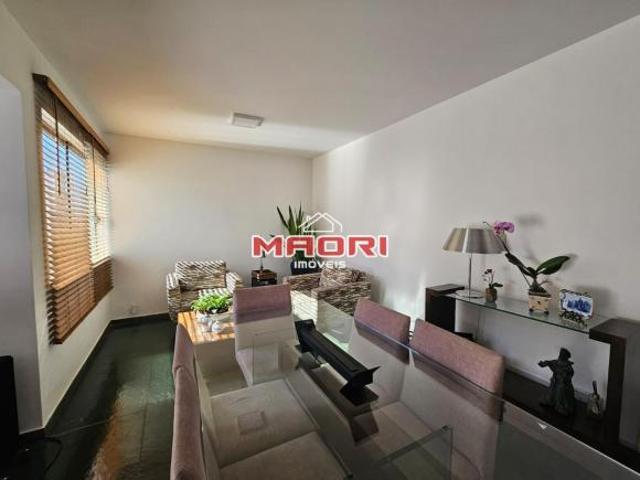 Apartamento à venda no Edifício Roma na região central de Valinhos