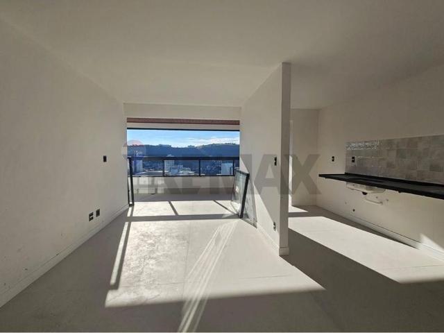 Apartamento à Venda no Estrela Sul | 3 Suítes | 118m² | 2 Vagas | Varanda Gourmet
