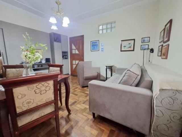 Apartamento à Venda no Farroupilha, Porto Alegre 2 Dormitórios