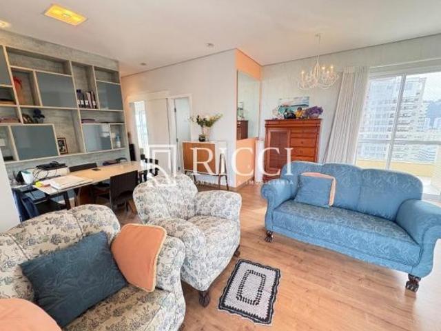 Apartamento à Venda no Gonzaga, Santos 2 quartos 2 suítes | Vista Mar