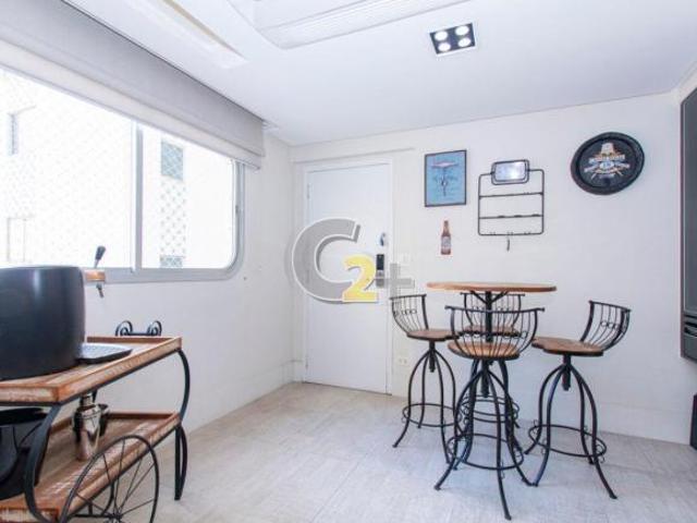Apartamento à venda no Itaim Bibi 2 quartos, 1 suíte, 2 vagas de garagem