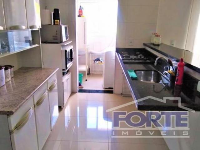 Apartamento à venda no Jardim Cascatinha