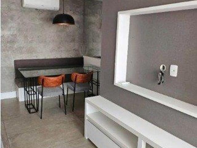 Apartamento à venda no Jardim das Indústrias