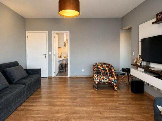 Apartamento à venda no Jardim das Indústrias