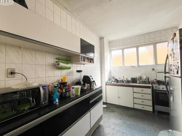 Apartamento à venda no Jardim das Indústrias