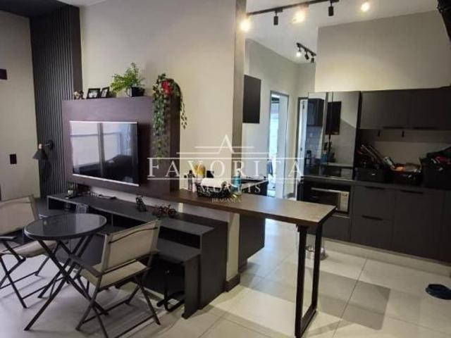 Apartamento à venda no Jardim do Lago