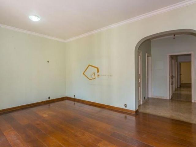 Apartamento á venda no Jardins