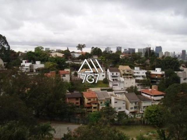 APARTAMENTO À VENDA NO PANAMBY