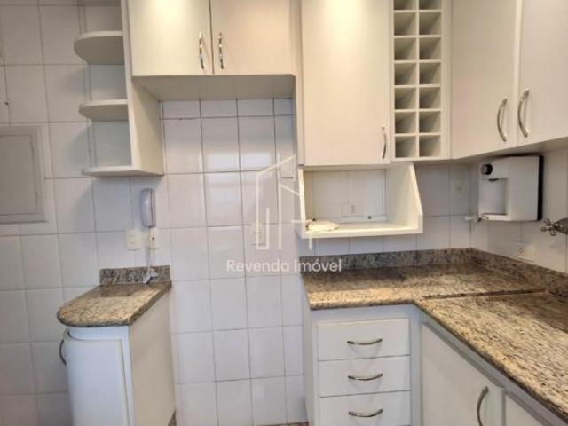 Apartamento à venda no Paraíso: 2 quartos, 1 sala, 2 banheiros, 1 vaga de garagem 250m do metrô! A