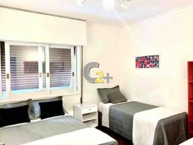 Apartamento á venda no Paraíso, 2 quartos, 1 vaga de garagem