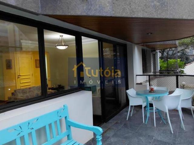 APARTAMENTO A VENDA NO PARAÍSO 4 DORMITÓRIOS COM VARANDA