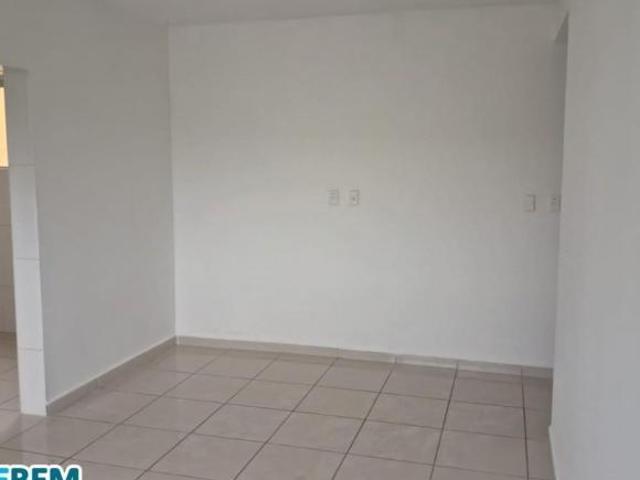 APARTAMENTO À VENDA NO PARQUE VENEZA