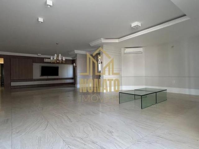 Apartamento à venda no Setor Oeste