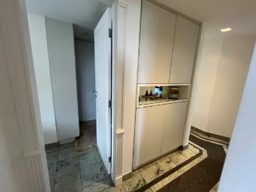 Apartamento à venda no Setor Bueno – 3 suítes com office, vista para o Parque Vaca Brava