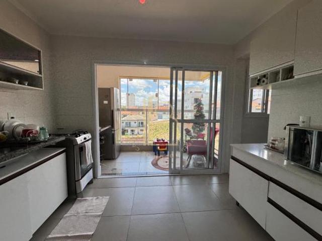 Apartamento à Venda no Veredas, Poços de Caldas, 2 Quartos, 65m²