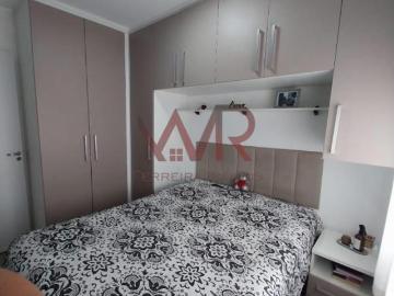 Apartamento à venda no Vila Carmosina
