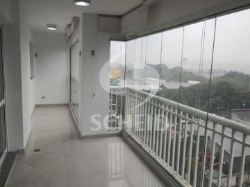 Apartamento à venda no Vista Golf, com quatro quartos, sendo uma suíte, varanda ampla e duas vagas