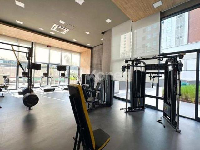 Apartamento à venda ou para alugar com 3 suítes em Alphaville Industrial, Barueri