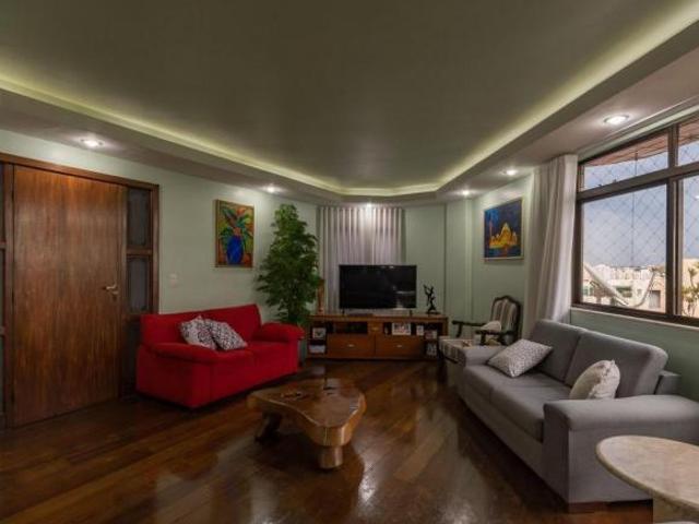 Apartamento à Venda Ouro Preto, 4 Quartos, 158 m2