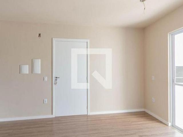 Apartamento à Venda Olaria, 2 Quartos, 42 m² Canoas