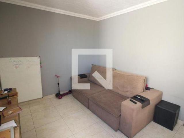 Apartamento à Venda Olaria, 2 Quartos, 44 m² Contagem