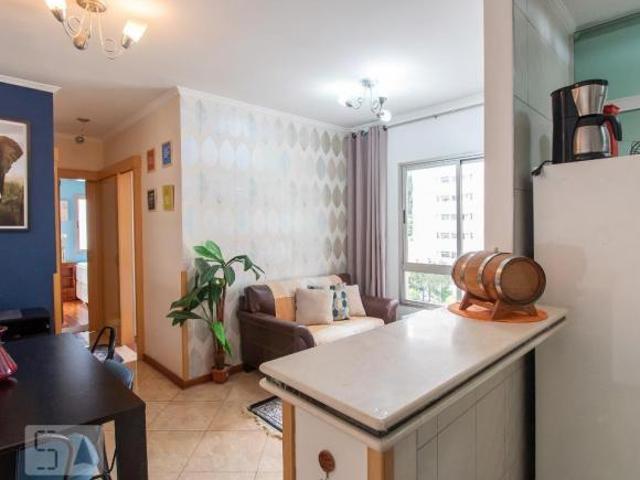 Apartamento à Venda Aclimação, 2 Quartos, 49 m2