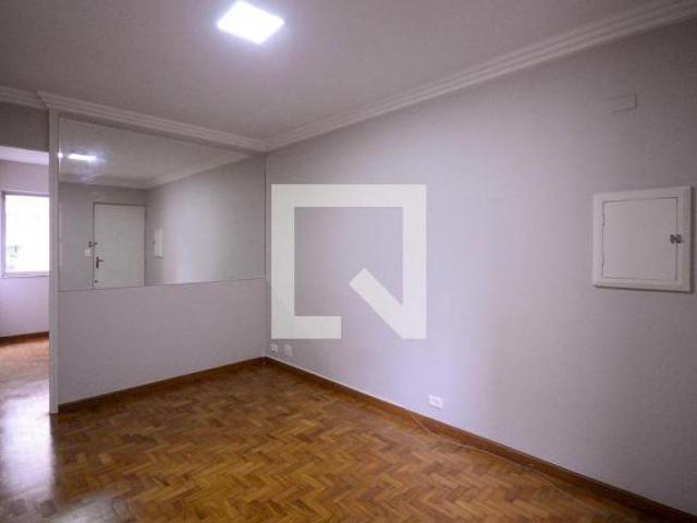 Apartamento à Venda Aclimação, 2 Quartos, 55 m2