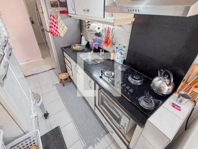 Apartamento à Venda Aclimação, 2 Quartos, 68 m2
