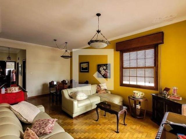 Apartamento à Venda Aclimação, 2 Quartos, 116 m² São Paulo