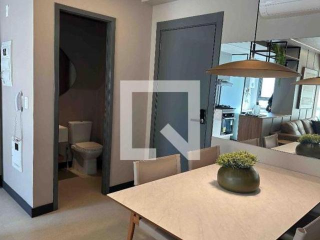 Apartamento à Venda Alphaville, 1 Quarto, 51 m2