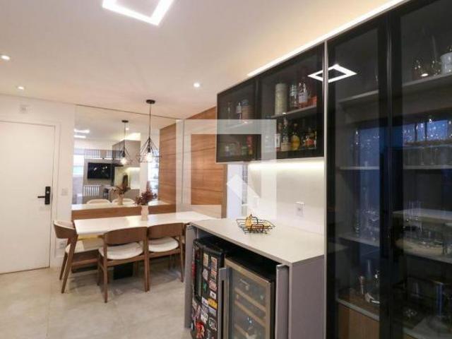 Apartamento à Venda Brooklin, 2 Quartos, 74 m2