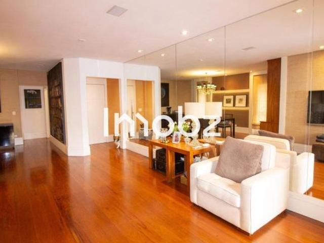 Apartamento à Venda Brooklin, 4 Quartos, 216 m2