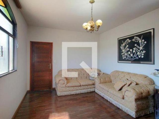 Apartamento à Venda Cachoeirinha, 3 Quartos, 200 m² Belo Horizonte