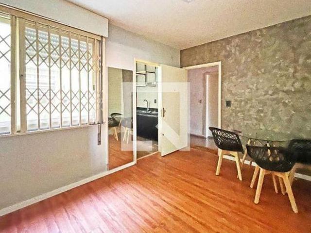 Apartamento à Venda Camaquã, 1 Quarto, 41 m² Porto Alegre